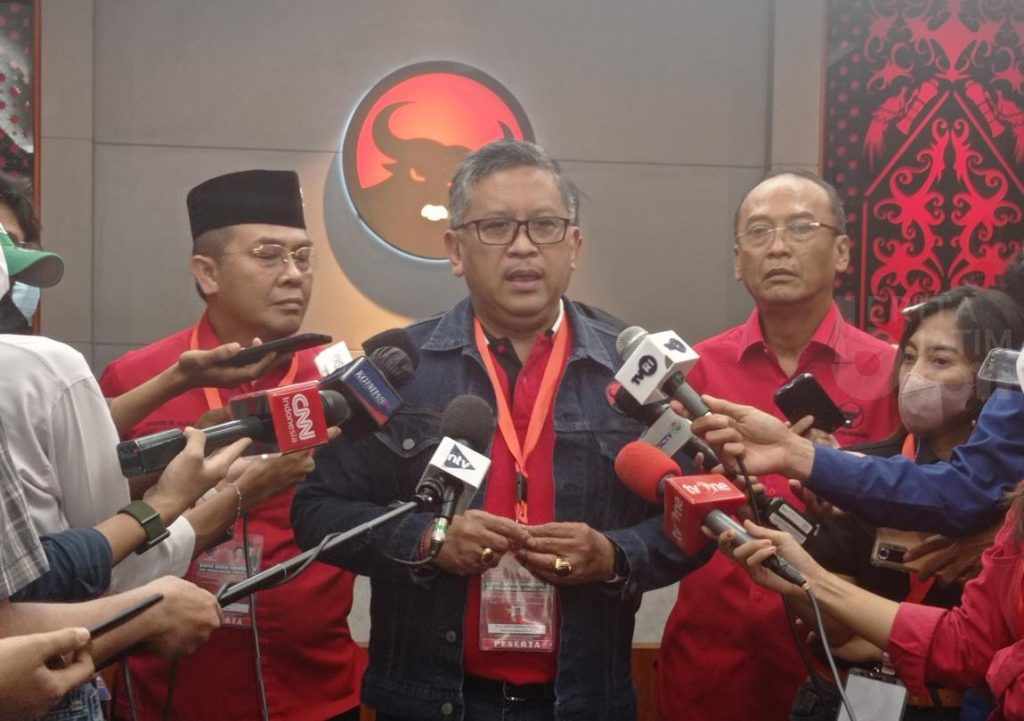 Kepri Diklaim Malaysia, Hasto Ingatkan Operasi Dwikora Bung Karno