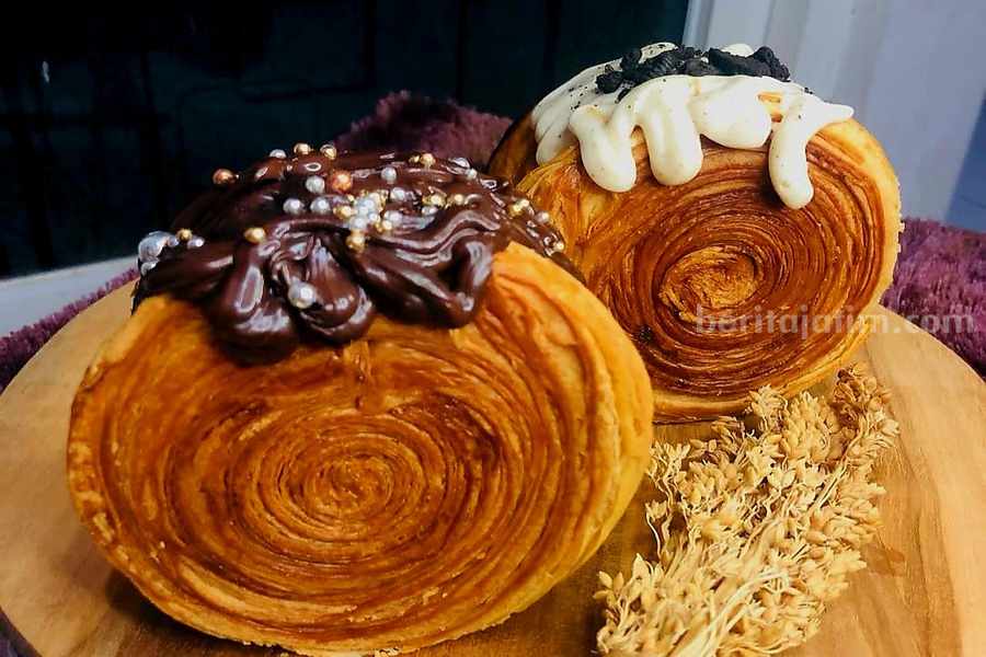 Cromboloni, kue lezat yang sedang viral di Indonesia. (Sumber foto: Instagram/ichee_maulana)