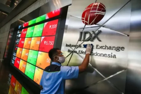5 Aplikasi Investasi Saham di 2026 dengan Modal Kecil foto beritajatim