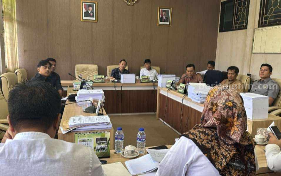 Diduga Terjangkit PMK, 19 Ekor Sapi di Pamekasan Disembelih Paksa Foto BeritaJatim.com