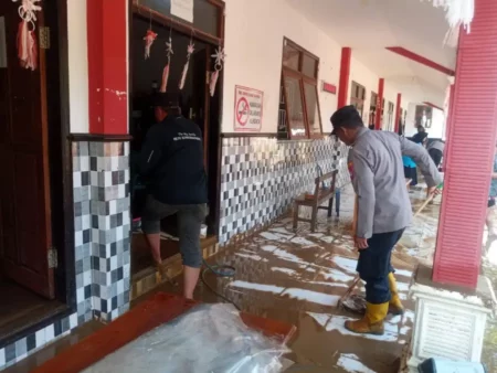 2.228 Jiwa Terdampak Banjir di Malang Selatan Foto BeritaJatim.com