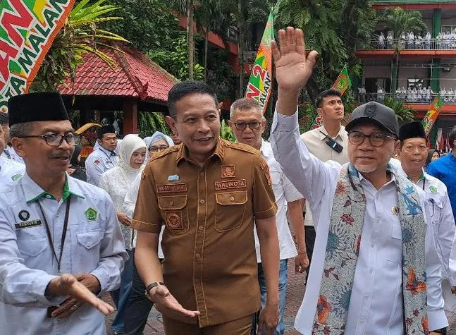 Belum Tersentuh MBG, Menko Zulhas Datangi MAN 2 Kota Malang Foto BeritaJatim.com