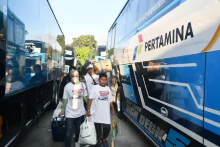 Pertamina Berangkatkan 5.000 Peserta dalam Program Mudik Bareng 2026 Foto BeritaJatim.com