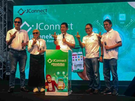 JConnect Versi 3 Hadir, Bank Jatim Targetkan 2 Juta Pengguna di 2026 Foto BeritaJatim.com