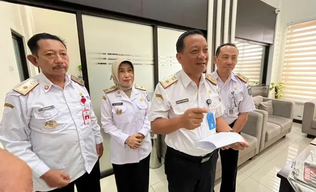 Pemberhentian Guru ASN di Jombang: Pemerintah Tegaskan Sudah Sesuai Prosedur dan Pembinaan Foto BeritaJatim.com