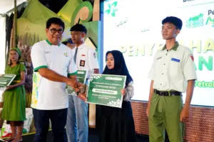 Beasiswa Petani Muda 2026 Resmi Dibuka, Petrokimia Gresik Siapkan Generasi Z Jadi Agripreneur Hebat Foto BeritaJatim.com