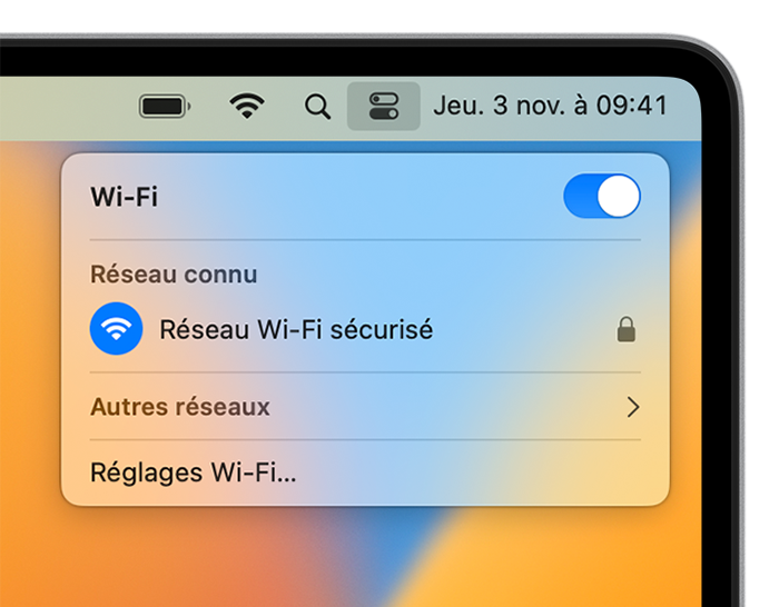 Menu Wi‑Fi dans le centre de contrôle sur Mac, montrant une icône de cadenas à côté du nom d’un réseau