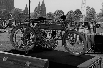 Masih Mirip Sepeda, Ini Adalah Harley-Davidson Model 5