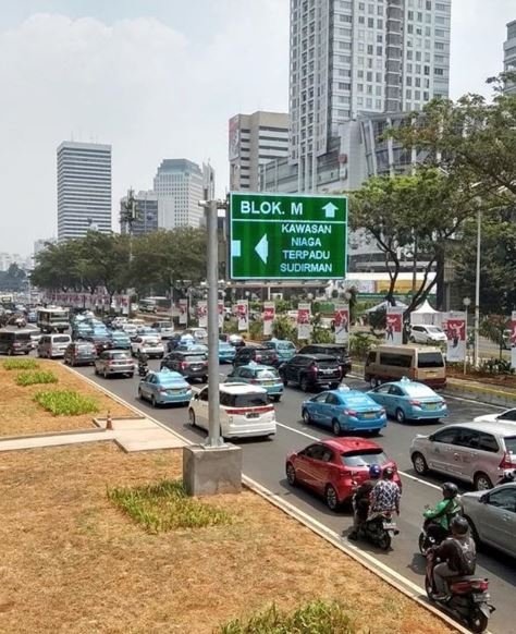 Kemacetan di Jakarta Bisa Jadi Spot Foto yang Instagrammable. (Instagram/jktinfo)