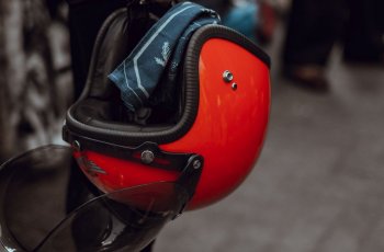 Numpang Merek Tanpa Izin, Produsen Helm Italia Gugat Caberg Lokal