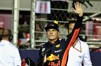 F1: Verstappen Jalani Hukuman dari FIA, Ini Komentarnya