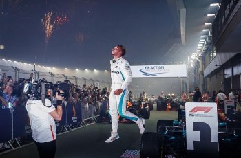 Lewis Hamilton Di Atas Angin, Pembalap Lain Makin Ketinggalan