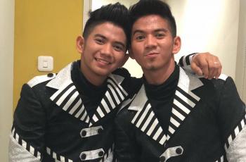 Gaya Rizki Ridho Beraksi dengan Mobil Kesayangan, Imut Banget