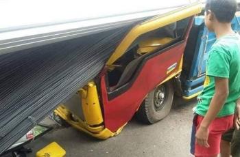 Truk Rasa Tronton, Kelebihan Muatan Berujung Ringsek