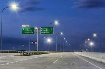 Apa Itu Jalur Contraflow di Jalan Tol?
