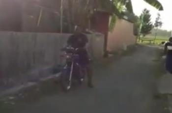 Digas Malah Mundur, Motor Ini Bikin Warganet Penasaran