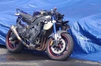 Numpang Lewat, Moge Yamaha Ini Kena Amuk Massa di Polsek Ciracas