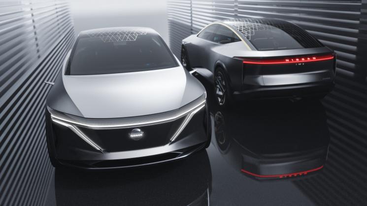 Mobil sedan sport Nissan. (Nissan)