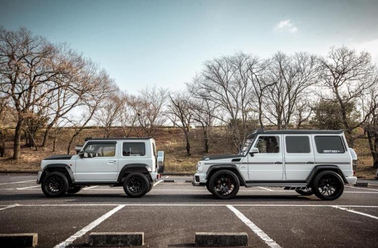 Suzuki Jimny hasil modifikasi jadi mirip Mercy. (autoevolution.com)