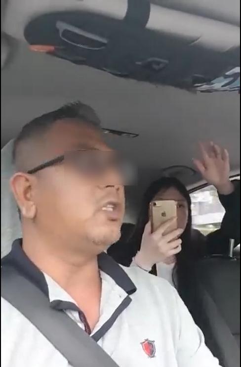 Ogah Bayar Tol, Penumpang Taksol Ini Tuduh Pengemudi Ingin Menculiknya. (World of Buzz)