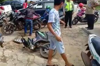 Diingatkan Bayar Pajak, Pemuda Emosi Sampai Unboxing Motor Honda Beat