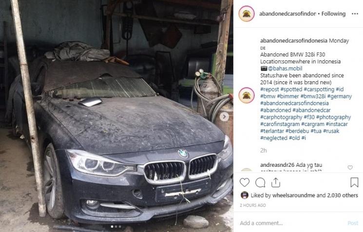 Ditinggal 5 Tahun di Bengkel, Kondisi BMW Seri 3 Ini Bikin Nggak Tega. (Instagram/abandonedcarsofindonesia)
