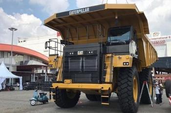 Kepoin Truk Tambang Raksasa di IIMS, Bisa Muat Batu Bara Berapa Ton Ya?