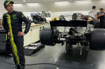 Mengintip Ruang Rahasia Milik Valentino Rossi, Isinya Bikin Kagum