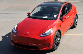 Bakal Hadir di India, Tesla bakal Luncurkan Mobil Paket Hemat?