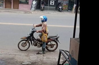 Kisah Pria Tua Bermotor Lawas dan Utang Busi Rp 5 Ribu di Bengkel