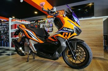 Honda ADV 150 Keren Juga Didandani Gaya Racing, ini Contohnya