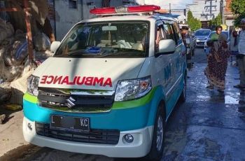 Sopir Ambulans di Jatim Ini Ungkap Pilunya Bawa Jenazah yang Ditolak Warga