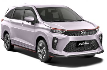Daihatsu Xenia Parkir Sembarangan Bikin Pemilik Rumah Geram, Manfaatkan Momen Tulisan 