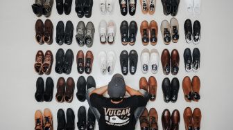Jangan Beli Sepatu Impor Dulu! Ini 5 Sepatu Lokal Kualitas Dunia, Harga Mulai Rp200 Ribuan