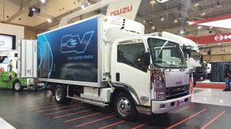 Kehadiran Isuzu Elf EV di Indonesia Hanya Tinggal Menunggu Waktu, Siap Tantang Fuso eCanter