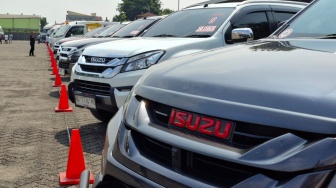 Isuzu Mudik Gratis Berangkatkan Ratusan Sopir dan Mekanik Kendaraan Komersial ke Kampung Halaman