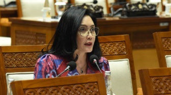 RI Diwajibkan Beli Pesawat Boeing, Rieke Diah: Negara Lain Aja Nolak!
