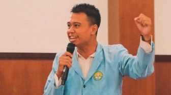 Menko Yusril Tanggapi Vonis Bebas Khariq Anhar dkk