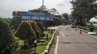 4 Cara Cek Rest Area yang Tidak Penuh Saat Mudik, Perjalanan Lebih Efisien