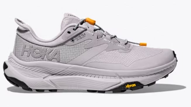  Hoka Transport GTX. [Hoka]
