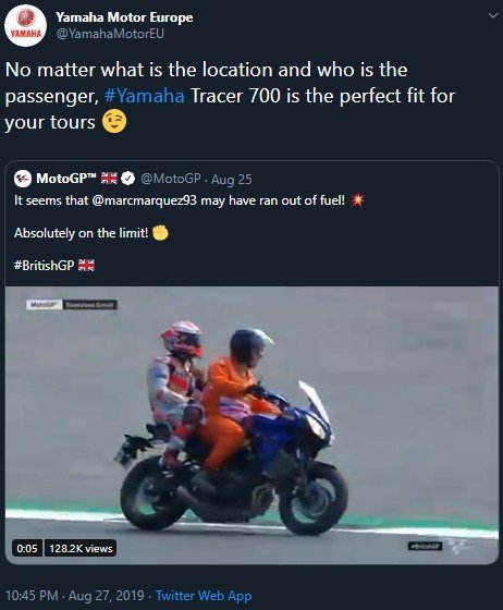 Yamaha numoang iklan saat motor Marquez mogok. (Instagram/@YamahMotorEU