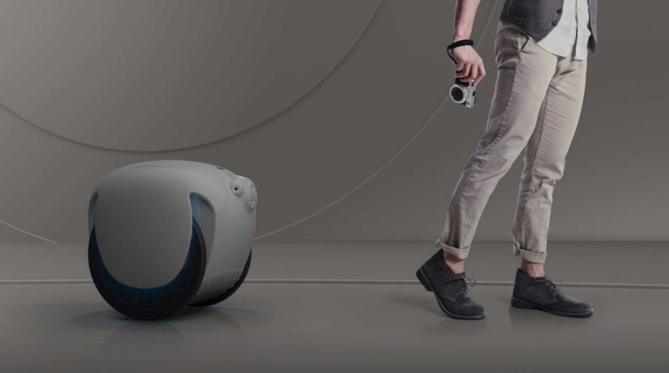 Robot buatan Piaggio. (rideapart.com)