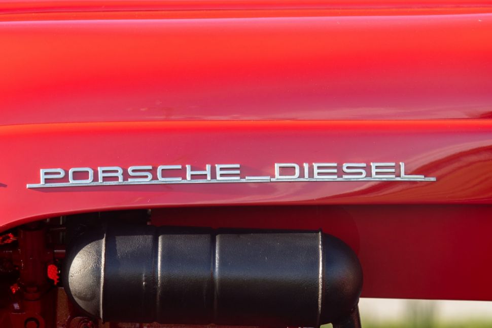 Traktor Porsche. (autoevolution.com)