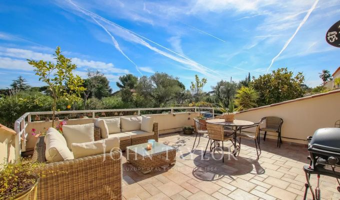 Seasonal rental Apartment Antibes